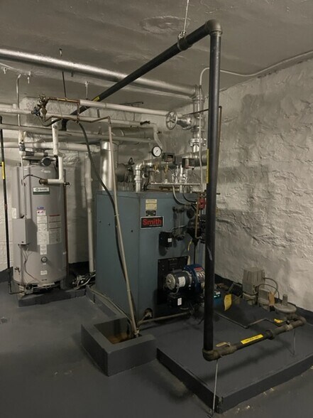 More Photos Of 1219 Elder Ave, Bronx Apartments For Sale