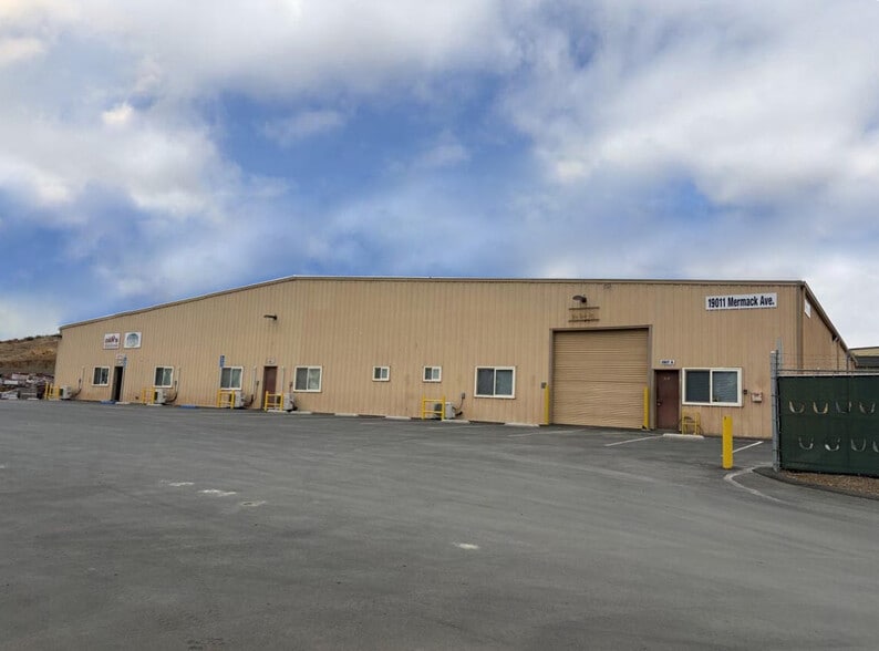 Primary Photo Of 19011 Mermack Rd, Lake Elsinore Manufacturing For Lease