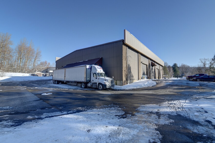 More Photos Of 1 Federico Dr, Pittsfield Light Distribution For Sale