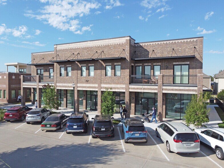 More Photos Of 767 W Main St, Coppell Storefront Retail Office For Sale