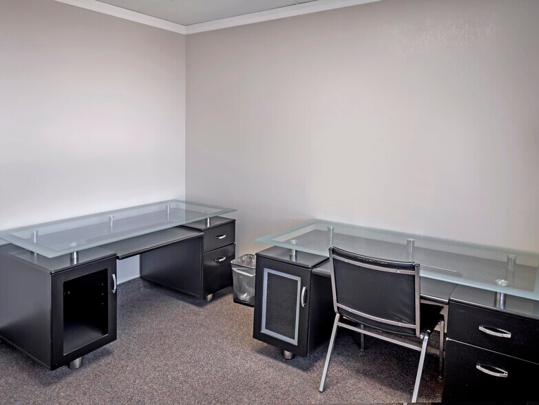 More Photos Of 8556 Florence Ave, Downey Loft Creative Space For Sale