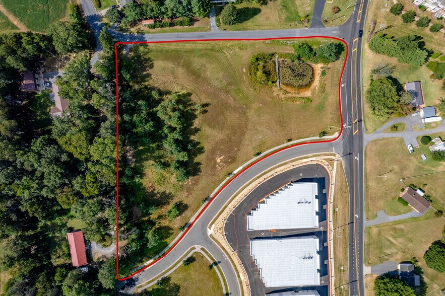 More Photos Of tbd M AND N DRIVE, Rockingham Land For Sale