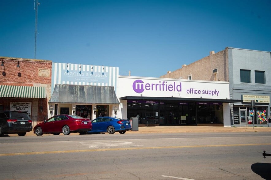 More Photos Of 616 S Main St, Stillwater General Retail For Sale