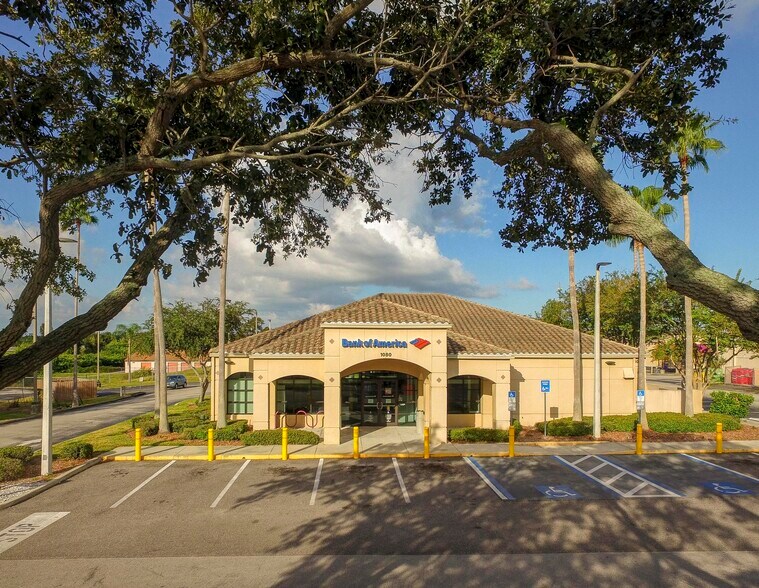 More Photos Of 1080 Keene Rd, Dunedin Bank For Sale