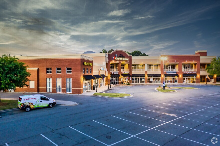 More Photos Of 2908 Oak Lake Blvd, Charlotte Unknown For Lease