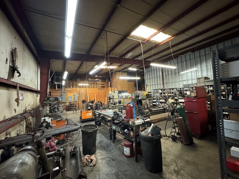 More Photos Of 336 Wilhagan Rd, Nashville Service For Lease