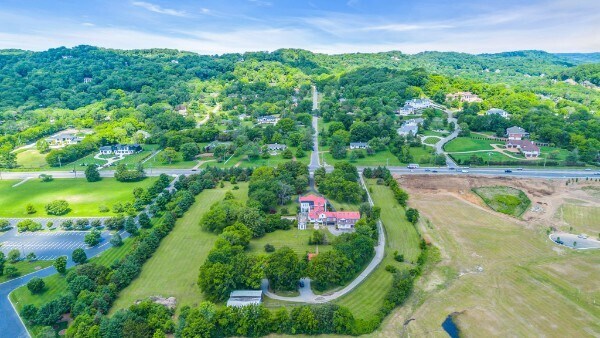 More Photos Of 1112 Franklin Rd, Brentwood Specialty For Sale