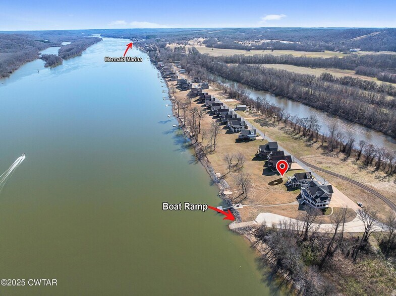 Primary Photo Of 1274 Miracle Rd, Decaturville Land For Sale