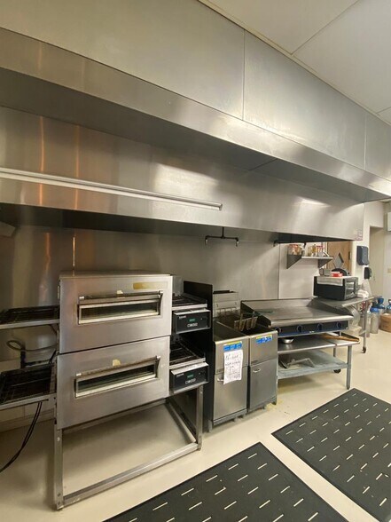 More Photos Of 3515 El Indio Hwy, Eagle Pass Bowling Alley For Sale