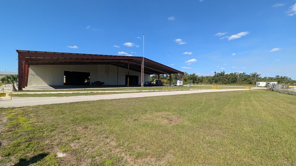 More Photos Of 1509 S Byron Butler Pky, Perry Industrial For Lease