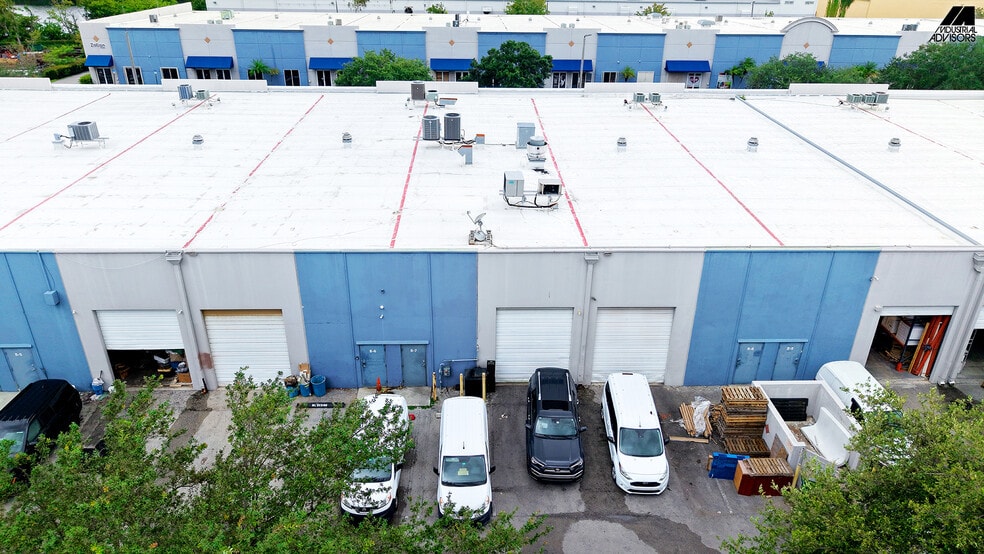 More Photos Of 4960 NW 165th St, Miami Warehouse For Sale