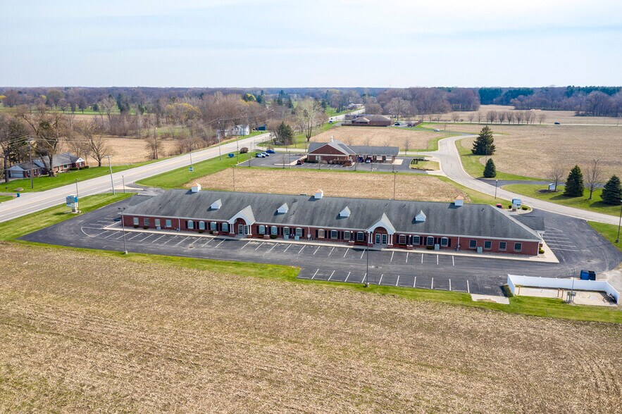More Photos Of 1 Turtle Creek Cir, Swanton Office For Lease