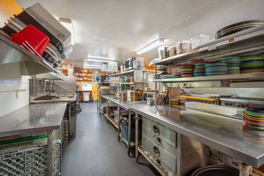 More Photos Of 7918 State Highway 42, Egg Harbor Restaurant For Sale