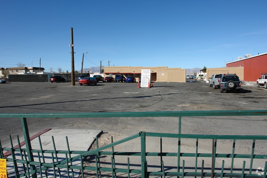 More Photos Of 4640 E Lake Mead Blvd, Las Vegas Auto Dealership For Sale