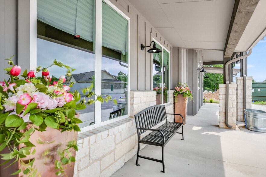 More Photos Of 2901 Caballo Ranch Blvd, Leander Office For Sale