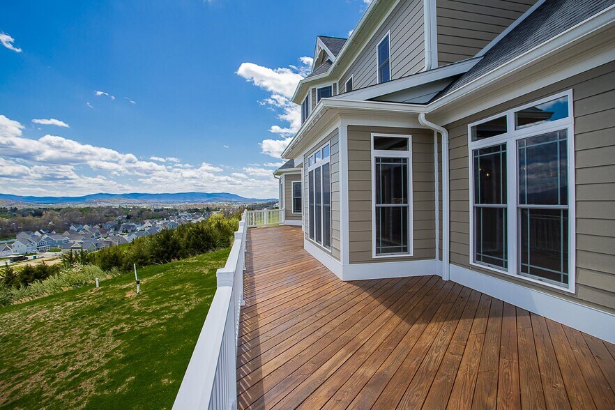 More Photos Of 243 Barrenridge rd, Staunton Specialty For Sale