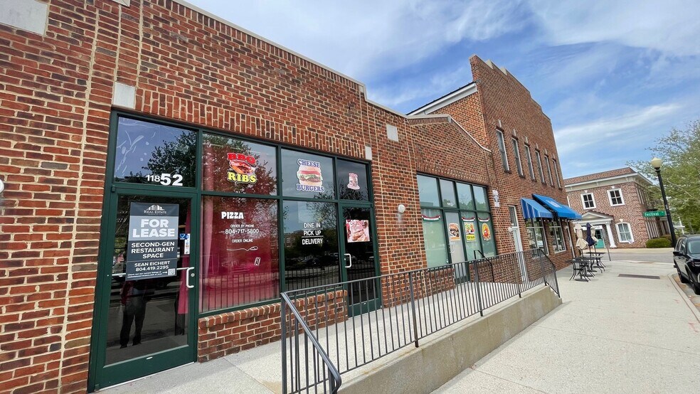 Primary Photo Of 11852-11876 Chester Village Dr, Chester General Retail For Lease