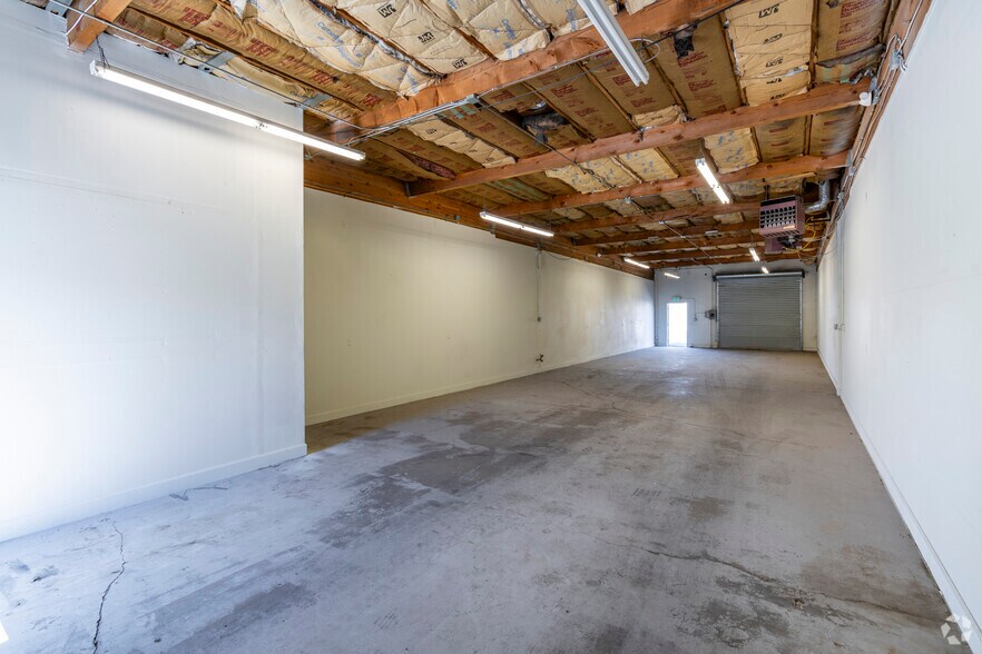 More Photos Of 340 Freeport Blvd, Sparks Flex For Lease