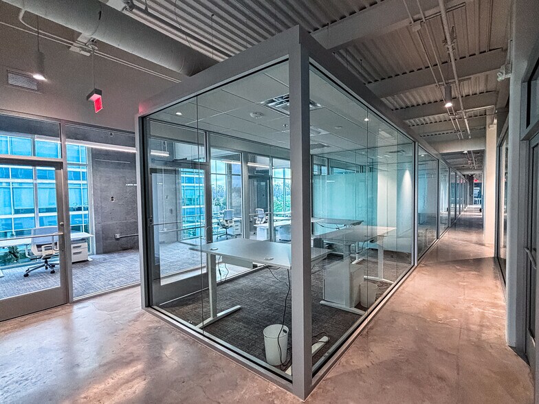 More Photos Of 2500 NE 11th St, Bentonville Coworking Space