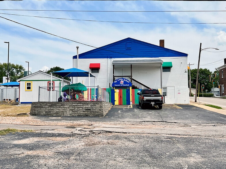 More Photos Of 423 S Illinois St, Belleville Daycare Center For Sale