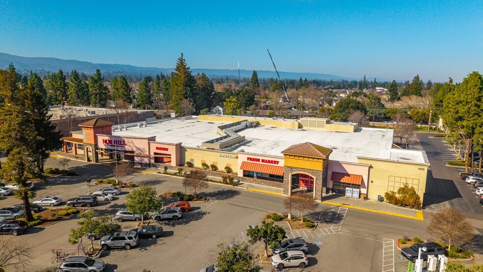 More Photos Of 1250 Grant Rd, Mountain View Supermarket For Sale