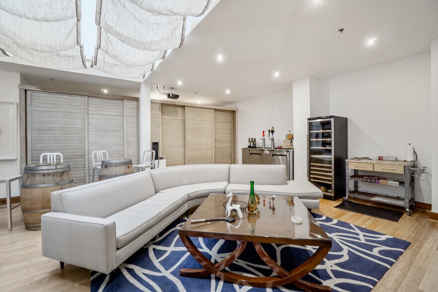 More Photos Of 17666 Fitch, Irvine Medical For Sale