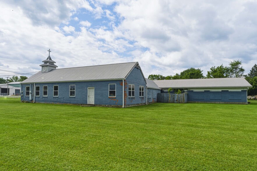 More Photos Of 13908 Dixie Hwy, Louisville Religious Facility For Sale