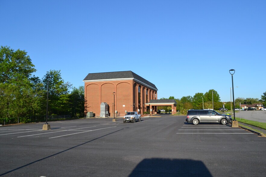 More Photos Of 700 Independence Cir, Virginia Beach Medical For Lease