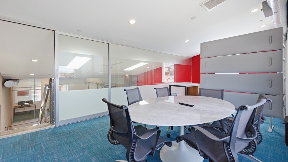More Photos Of 123-127 Lomita St, El Segundo Loft Creative Space For Sale