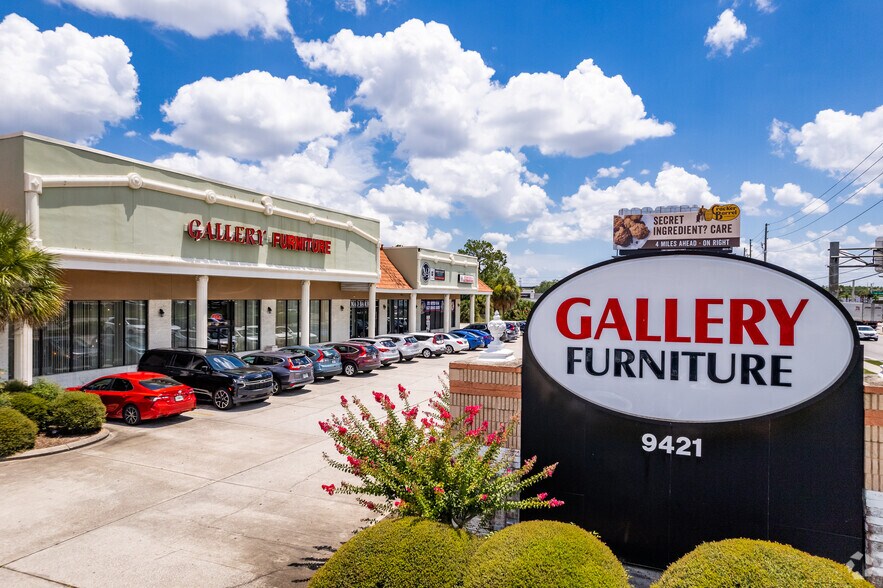More Photos Of 9421 S Orange Blossom Trl, Orlando Unknown For Lease