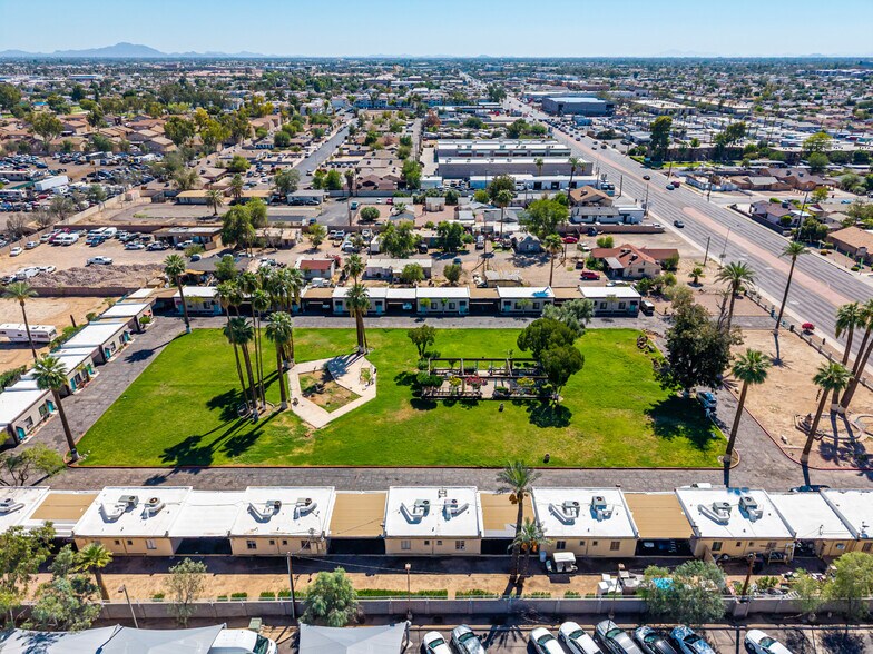 More Photos Of 537 S Country Club Dr, Mesa Hotel For Sale