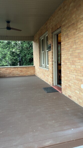 More Photos Of 2319 Avenham Ave SW, Roanoke Apartments For Sale