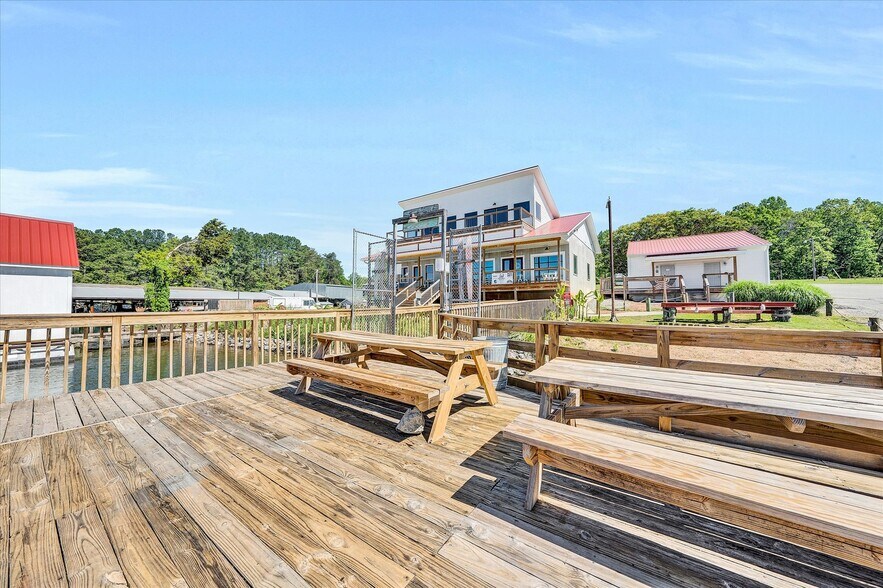 More Photos Of 3619 Airport Rd, Moneta Marina For Sale