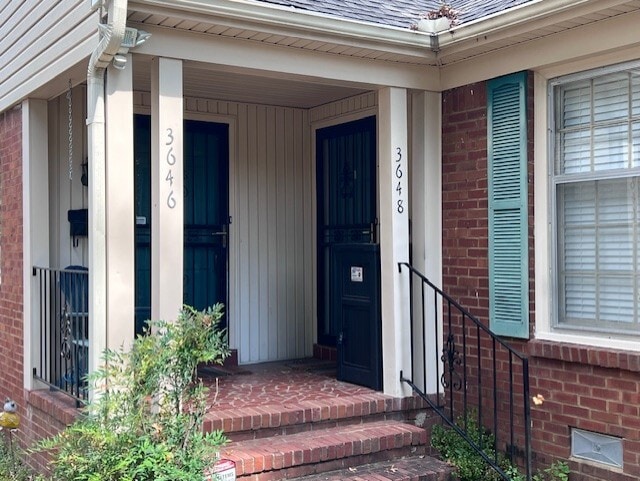 More Photos Of 3646 Walnut Grove Rd, Memphis Apartments For Sale