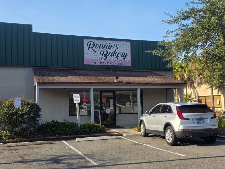 Primary Photo Of 1304 Fording Island Rd, Bluffton Unknown For Lease