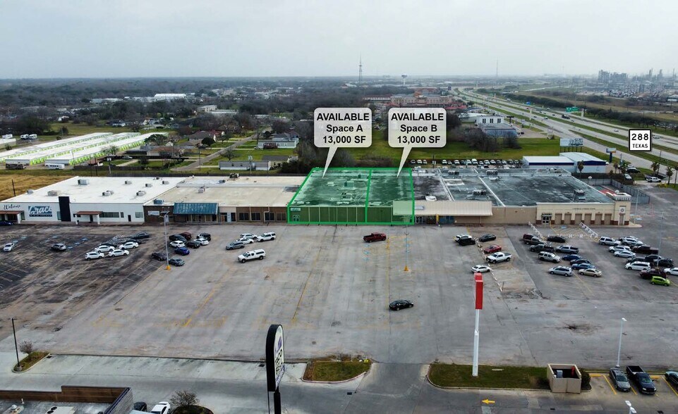 More Photos Of 1033 Dixie Dr, Clute Unknown For Lease