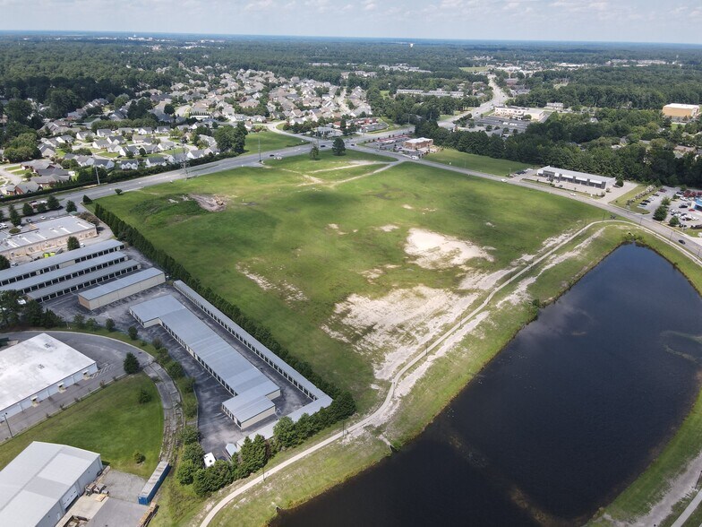 More Photos Of 820 E Fire Tower Rd, Winterville Land For Lease