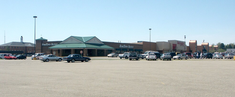 More Photos Of 4760-4844 Everhard Rd, Canton Storefront For Lease