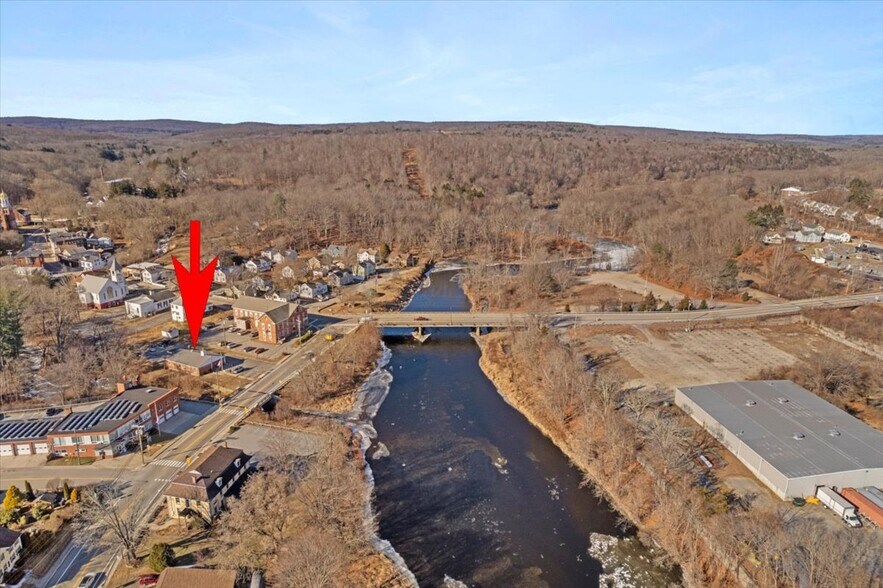 More Photos Of 2 Main St, Baltic Specialty For Sale