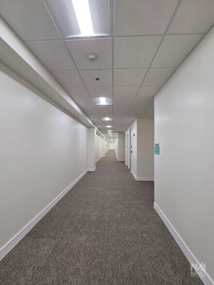 More Photos Of 1400 E Newport Center Dr, Deerfield Beach Office For Lease