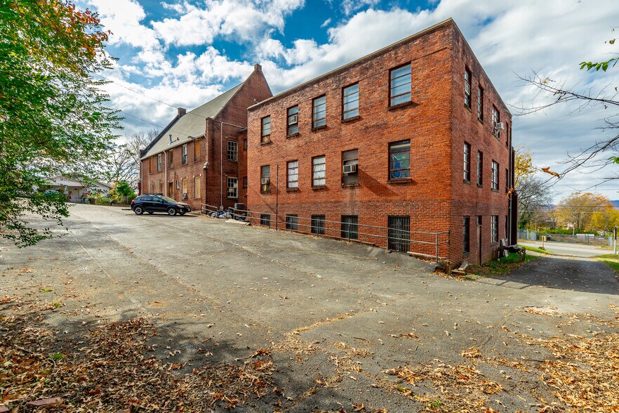 More Photos Of 1542 Dodds Ave, Chattanooga Specialty For Sale