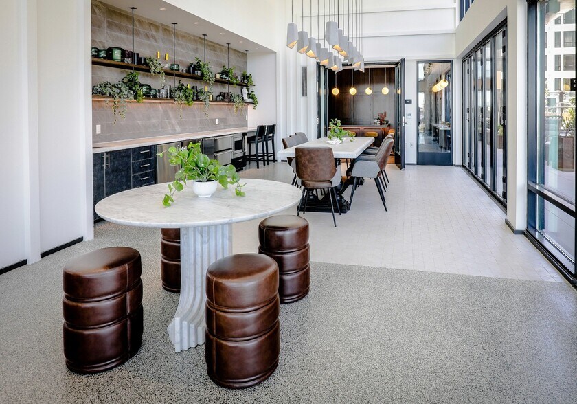 More Photos Of 219 9th Ave, Oakland Apartments For Lease