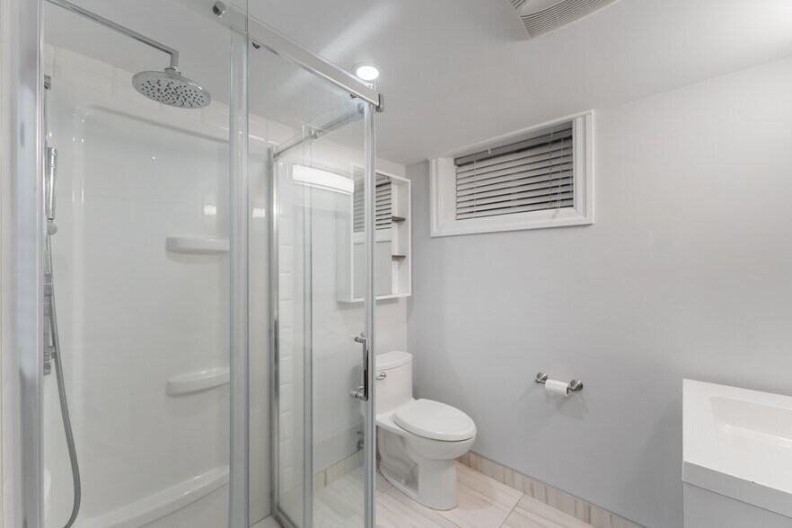 More Photos Of 732 Morin St, Ottawa Apartments For Sale