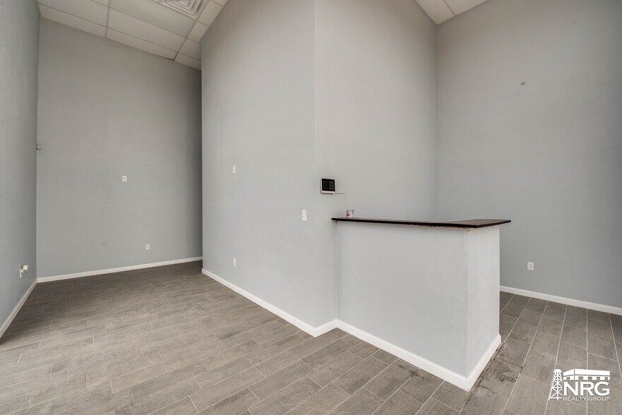 More Photos Of 1881 S Redline Ave, Odessa Warehouse For Lease