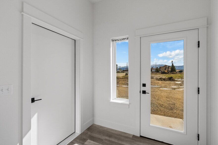 More Photos Of 202 Fletching Way, Belgrade Industrial For Sale