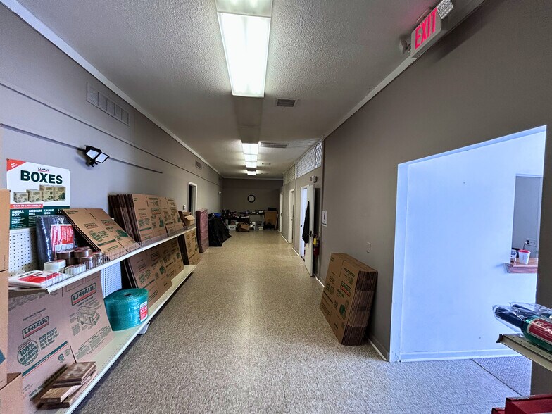 More Photos Of 208 Lithia Inn Rd, Lincolnton Self Storage For Sale