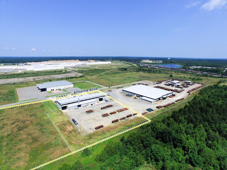 More Photos Of 7160 Antoine, Shreveport Manufacturing For Sale