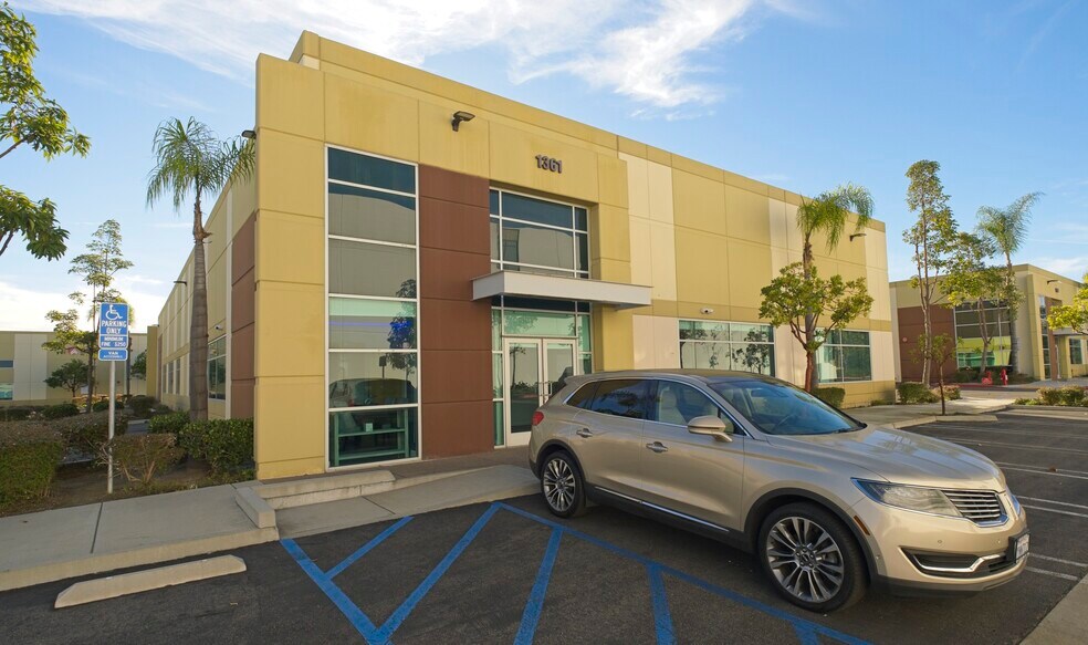 More Photos Of 1361 Rocky Point Dr, Oceanside Warehouse For Sale