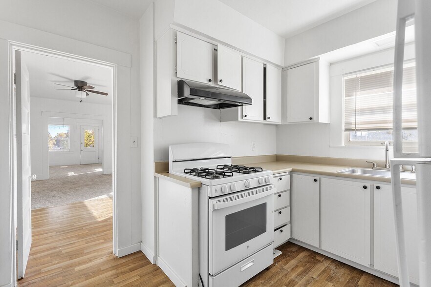 More Photos Of 815 Main St, Suisun City Apartments For Sale