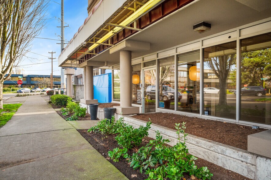 More Photos Of 41 Dravus St, Seattle Apartments For Lease